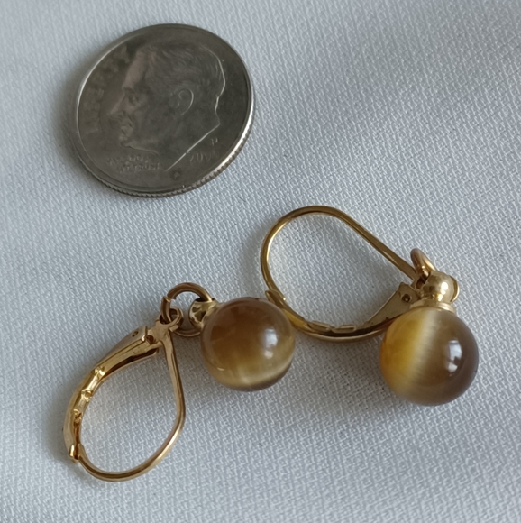 Round Ombre Dangle Earrings - Picture 11 of 12